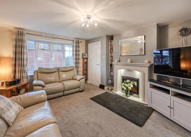 2 Stokesay Avenue-15.jpg