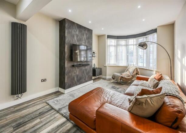 24 Wychbury Road-16.jpg