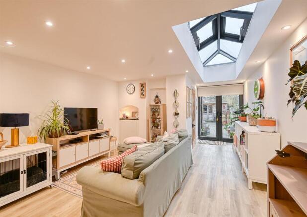 27 Innage Lane-14.jpg