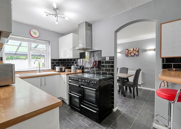 16 Dunval Road-03.jpg