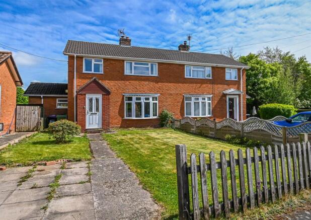 7 Brown Clee Road-13.jpg