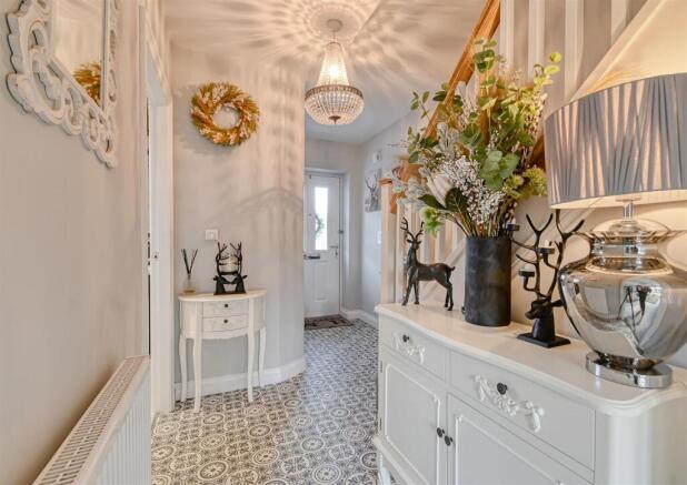 25 Staley Grove-2.jpg