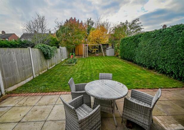 122 Victoria Road-14.jpg