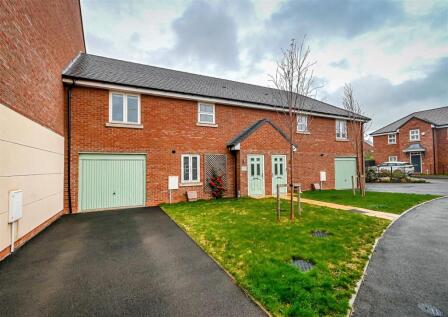 1 Crossfield Crescent, Albrighton