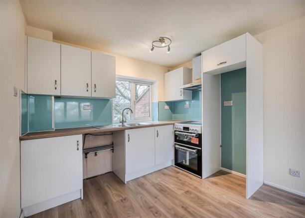 44a Hook Farm Road-3.jpg