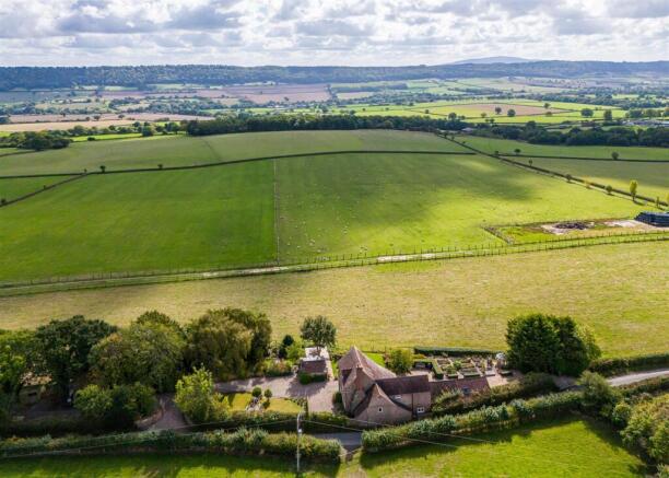 Wyers Barn-Drone-01.jpg