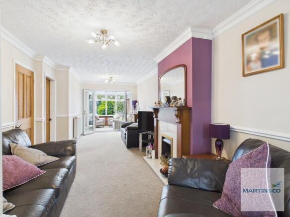 CAM03663G0-PR0143...