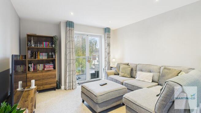 CAM03663G0-PR0210...