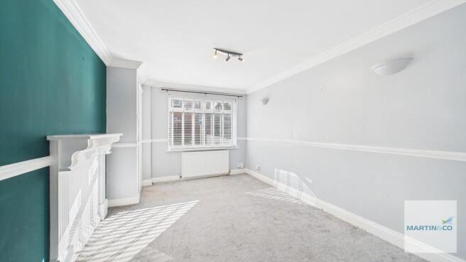 CAM03663G0-PR0202...