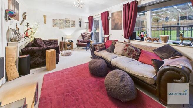 CAM03663G0-PR0211...