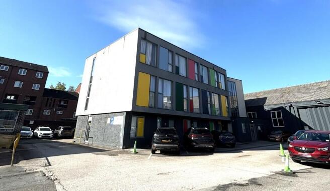 Photo 1