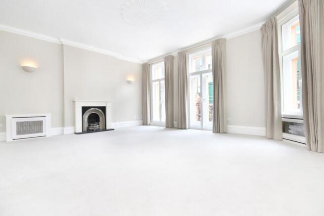 three bedroom Her...