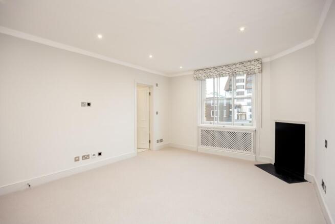 Cadogan Place 31 ...