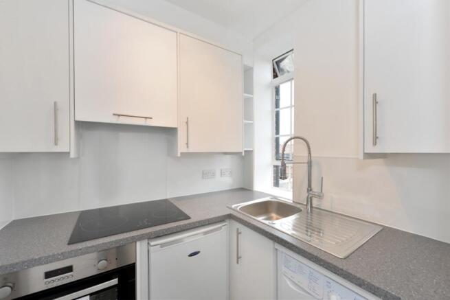 603-Chelsea-Clois...