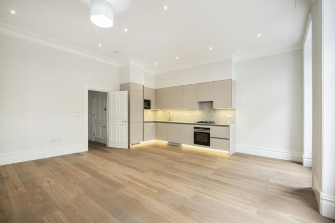 Frederick Court 4...