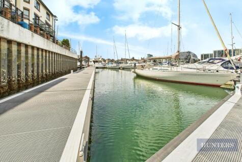 Cadland Court, Ocean Village, SO14