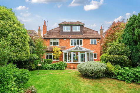 Long Lane, Bovingdon, HP3