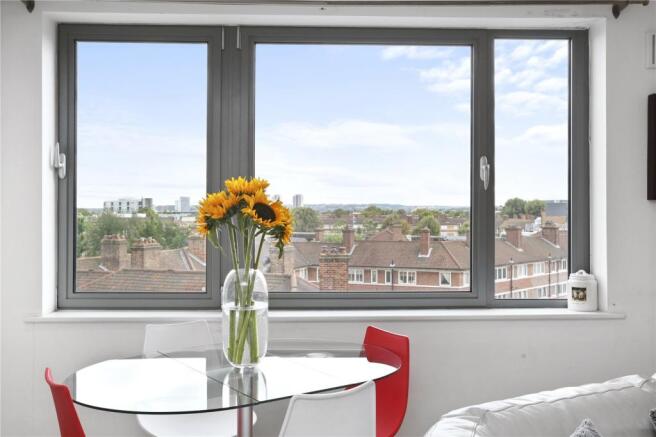 2 Bedroom Apartment For Sale In Gedling Court Jamaica Road