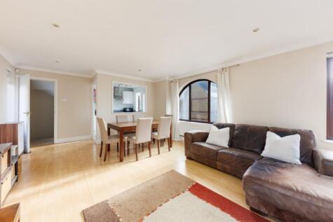 Codling Close, London, E1W