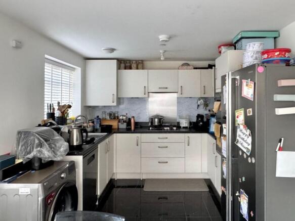 Kitchen/Dining
