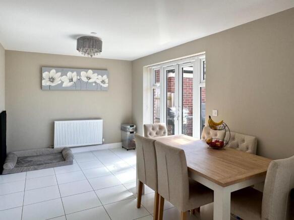Kitchen/Breakfast Room