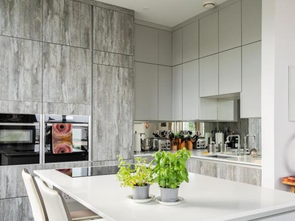 Open Plan Lounge/Dining/Kitchen