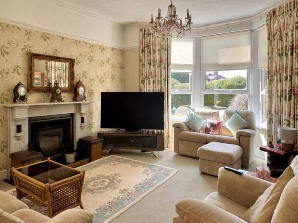 Apartment 1 - Reception Room