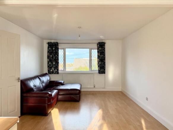 Open Plan Living/Dining