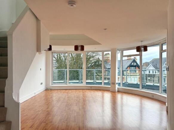 Open Plan Living/Dining Room