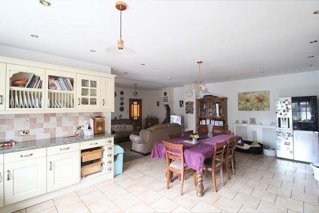 Kitchen / Diner, Family Room