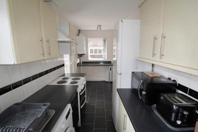 Kitchen Bankwell New.jpg