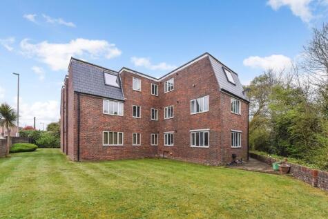 North Road, Petersfield, Hampshire