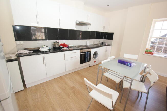 102 Pembroke Road TF