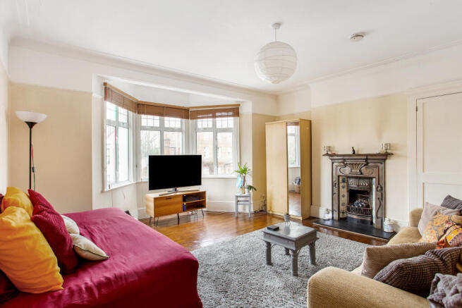 First_Floor_Flat_128