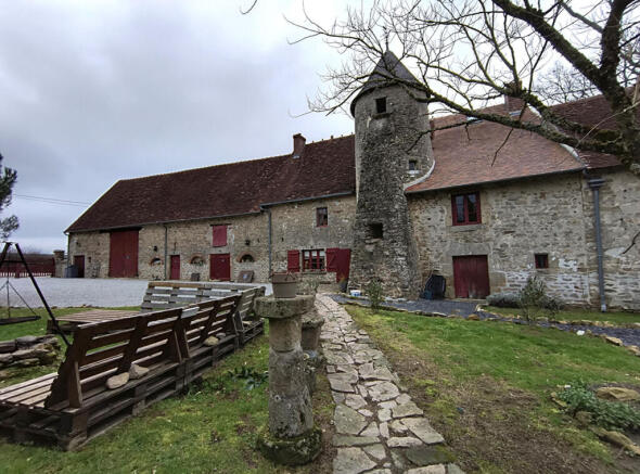Image 3