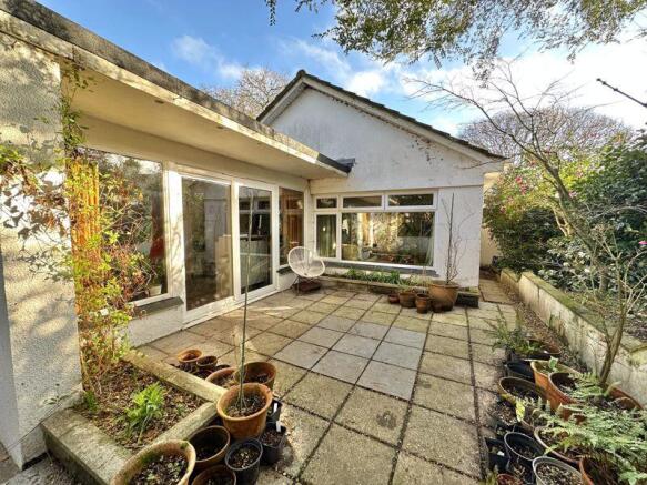 Mature gardens