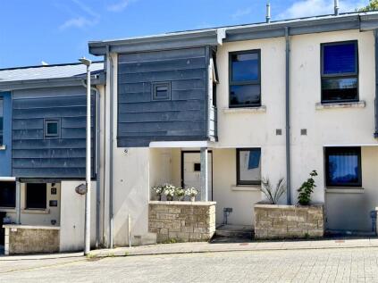 Bassett Walk, Truro FURNISHED