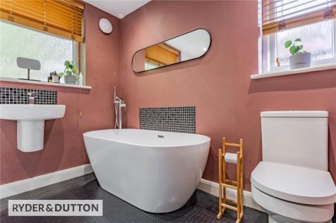 Lion Brow, Blackley, Manchester, M9