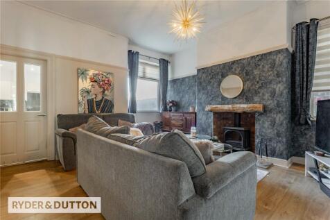 Rochdale Road, Middleton, Manchester, M24