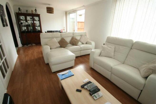 Living/Dining Room