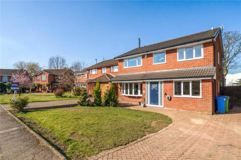 Oldbury Close, Hopwood, Heywood, Greater Manchester, OL10