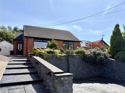 Ferney Field Road, Chadderton, Oldham, OL9