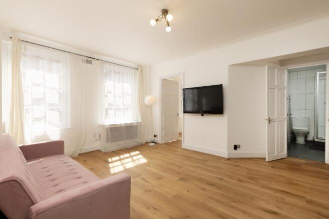 Park West F495 - ...