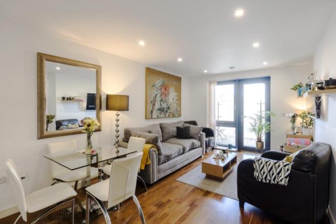 16-Avershaw-House-4