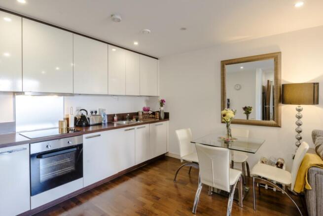 16-Avershaw-House-7