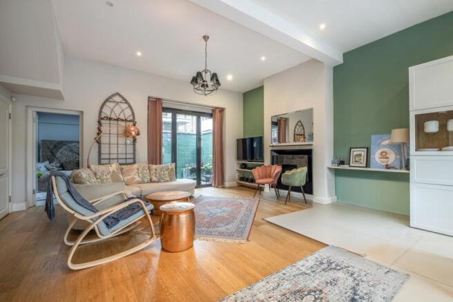 4-Westleigh-Avenu...