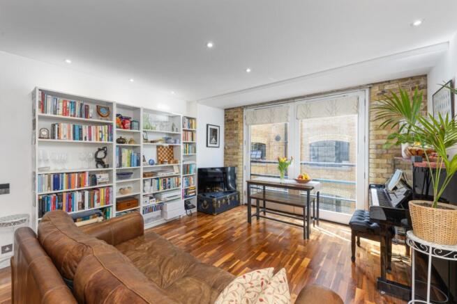Butlers Wharf F50...