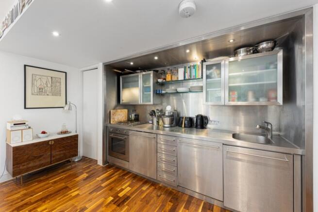 Butlers Wharf F50...