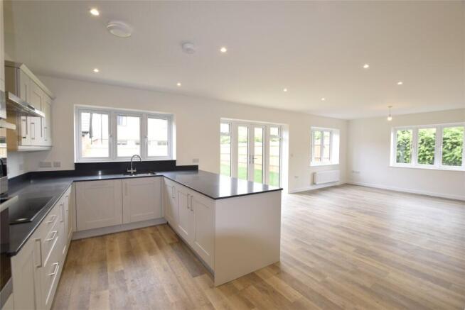 Plot 5 Kitchen