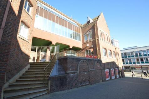 Amberley Place, Windsor